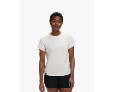 W HOKA ESSENTIAL TEE 1141758-EGN EGGNOG